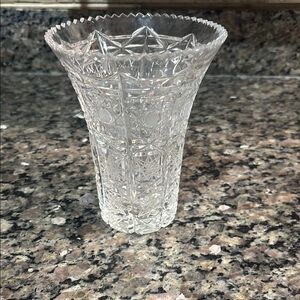 Elegant Crystal Vase